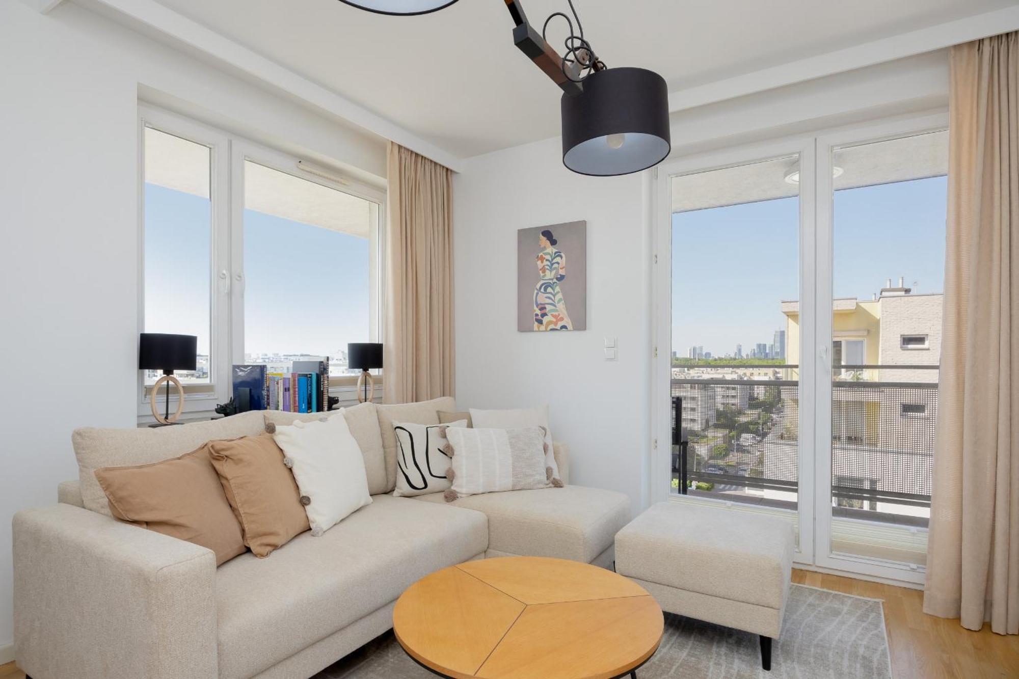 Apartament Luxury Four Bedroom With Parking & Balcony In Mokotow By Renters Prestige